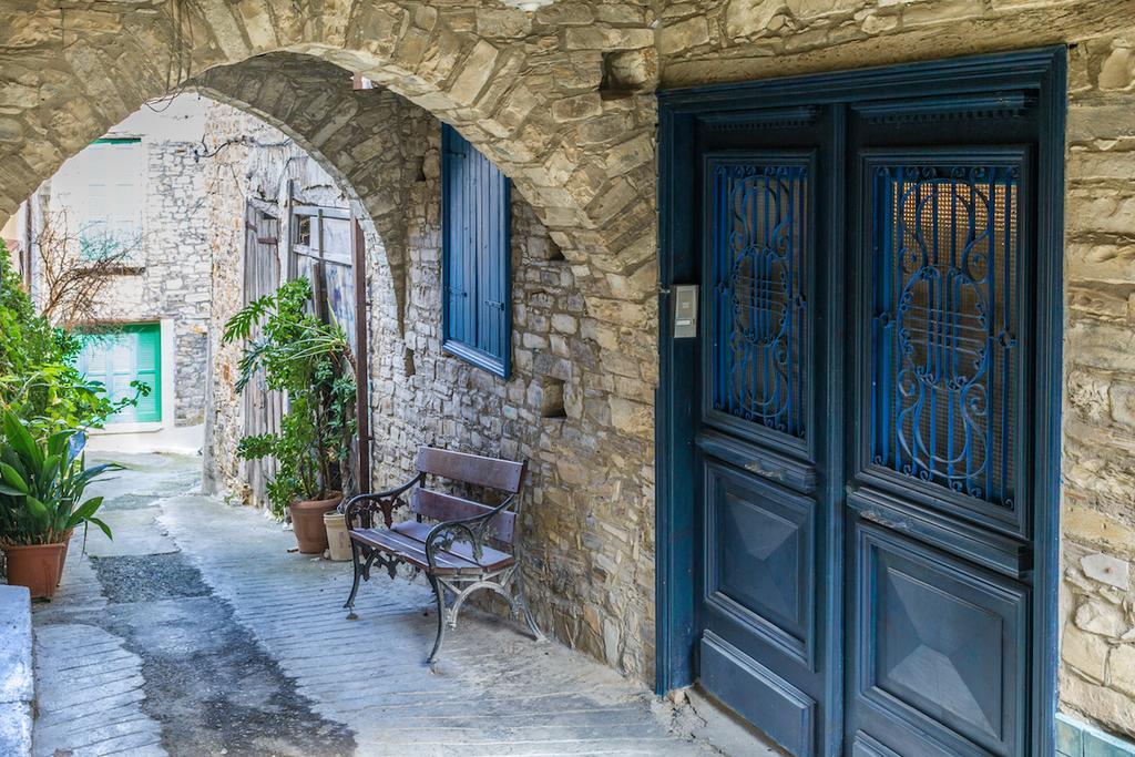 Redblue Door Two Traditional Listed Houses Pano Lefkara Exterior photo